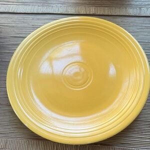 Fiesta vintage 🔥sale🔥rare large yellow plater